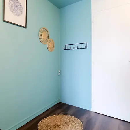 Apartament Charmant Studio Renove Dans Le Centre-ville D'olonne *