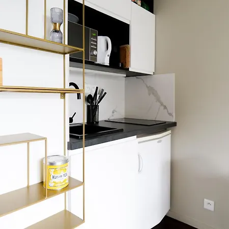 Charmant Studio Renove Dans Le Centre-ville D'olonne *